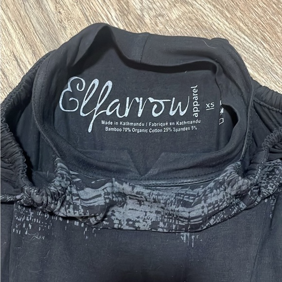 Elfarrow XS unique dress - Picture 4 of 4